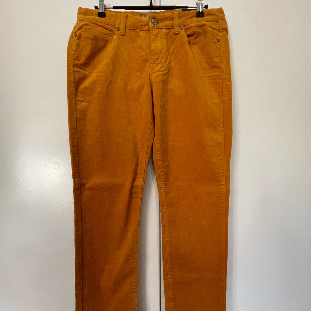 Banana Republic Pants, size 8, gold corduroy, NWT